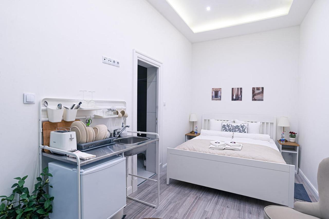 Joy Apartments On Kiraly Street Budapesta Exterior foto